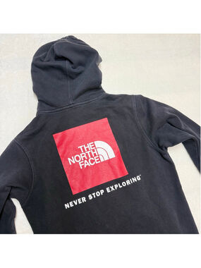 Men's The North Face Black Red Logo Hoodie Standard Small